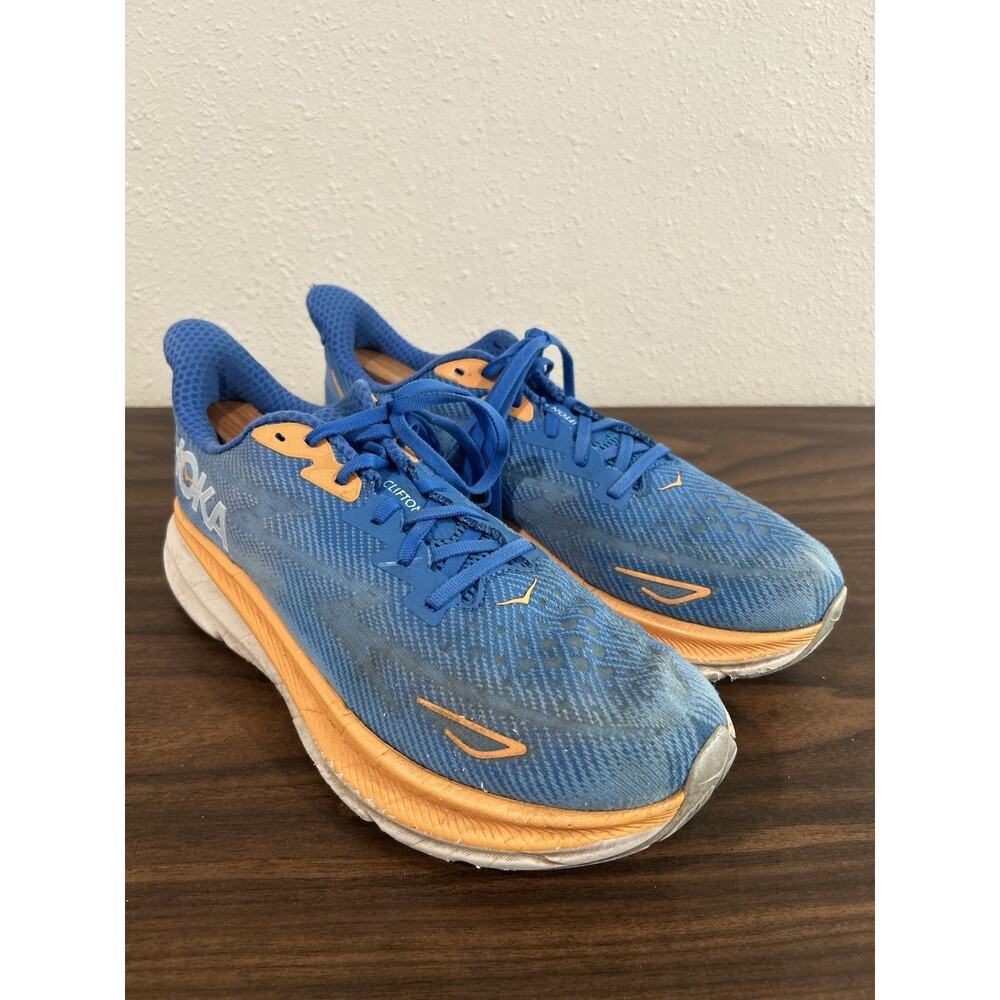 Hoka One One Clifton 9 Men's Sz 10.5D Running Shoes Walking Gym 1127895-CSAA